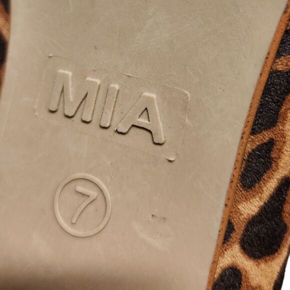 MIA Heels Leopard Print‎ Stilettos Suede Brown Black Cut Out Sexy Pointed Toe 7 - Picture 13 of 16